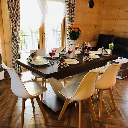 Na Wierchu Bukowiny 펜션 Zaluczne